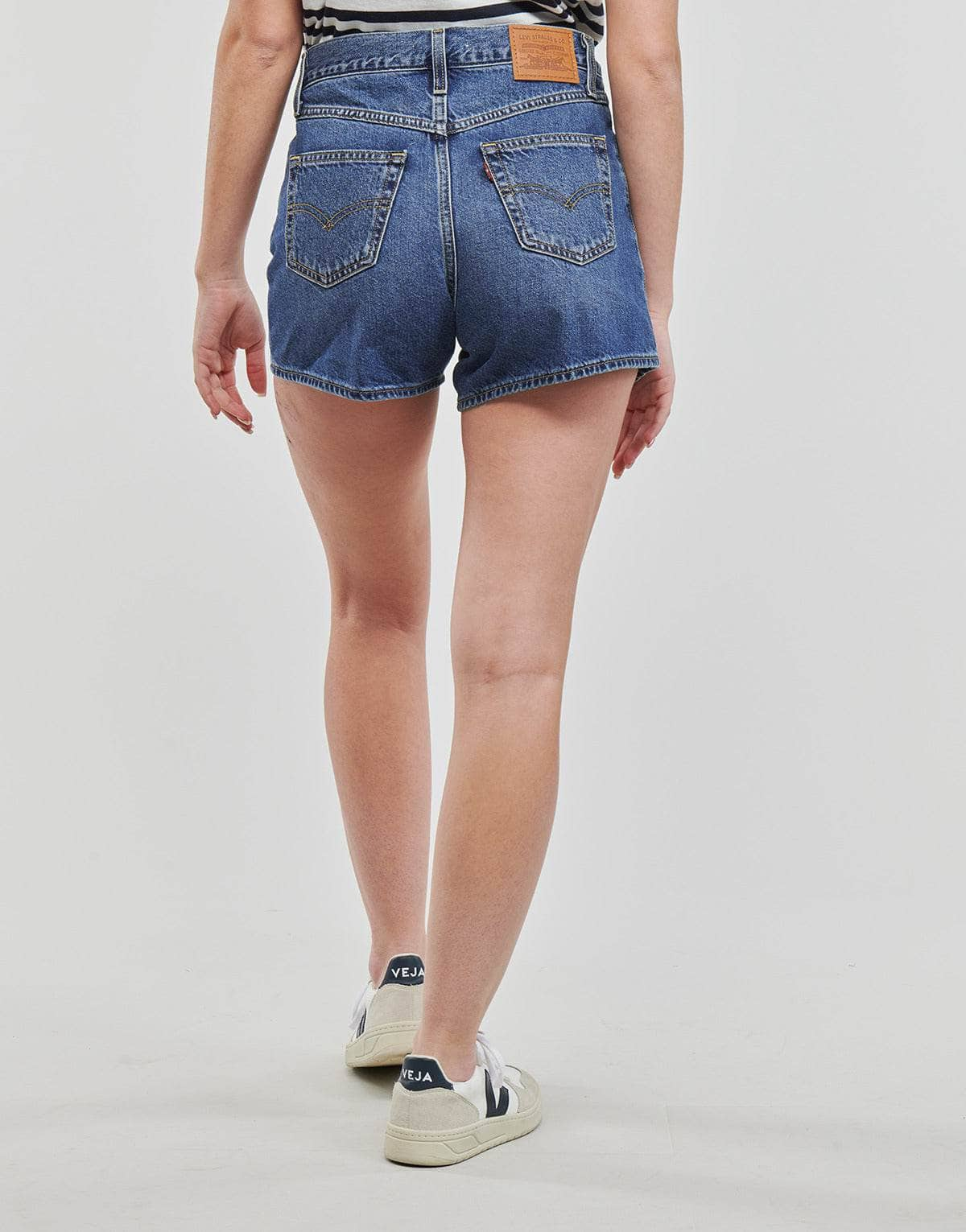 Shorts Donna Levis  80S MOM SHORT  Blu