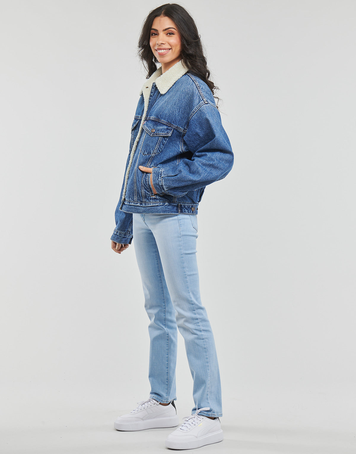 Giacca in jeans Donna Levis  90S SHERPA TRUCKER  Blu