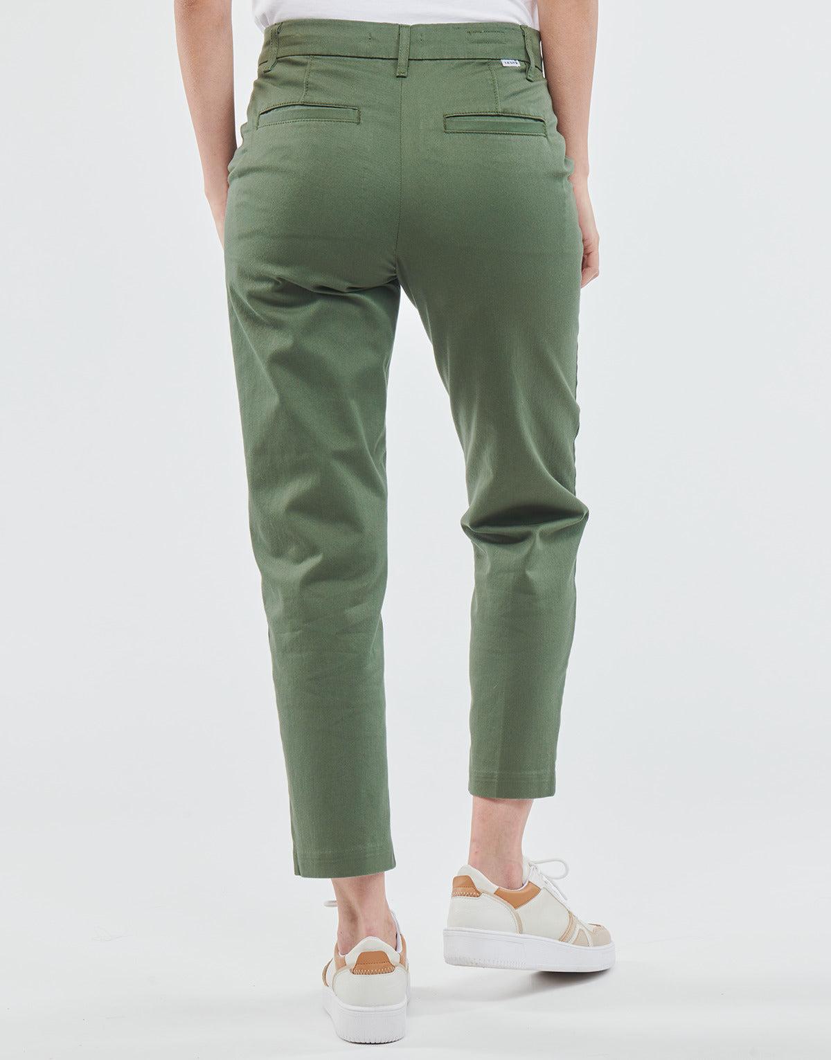 Pantalone Chino Donna Levis  ESSENTIAL CHINO  Kaki