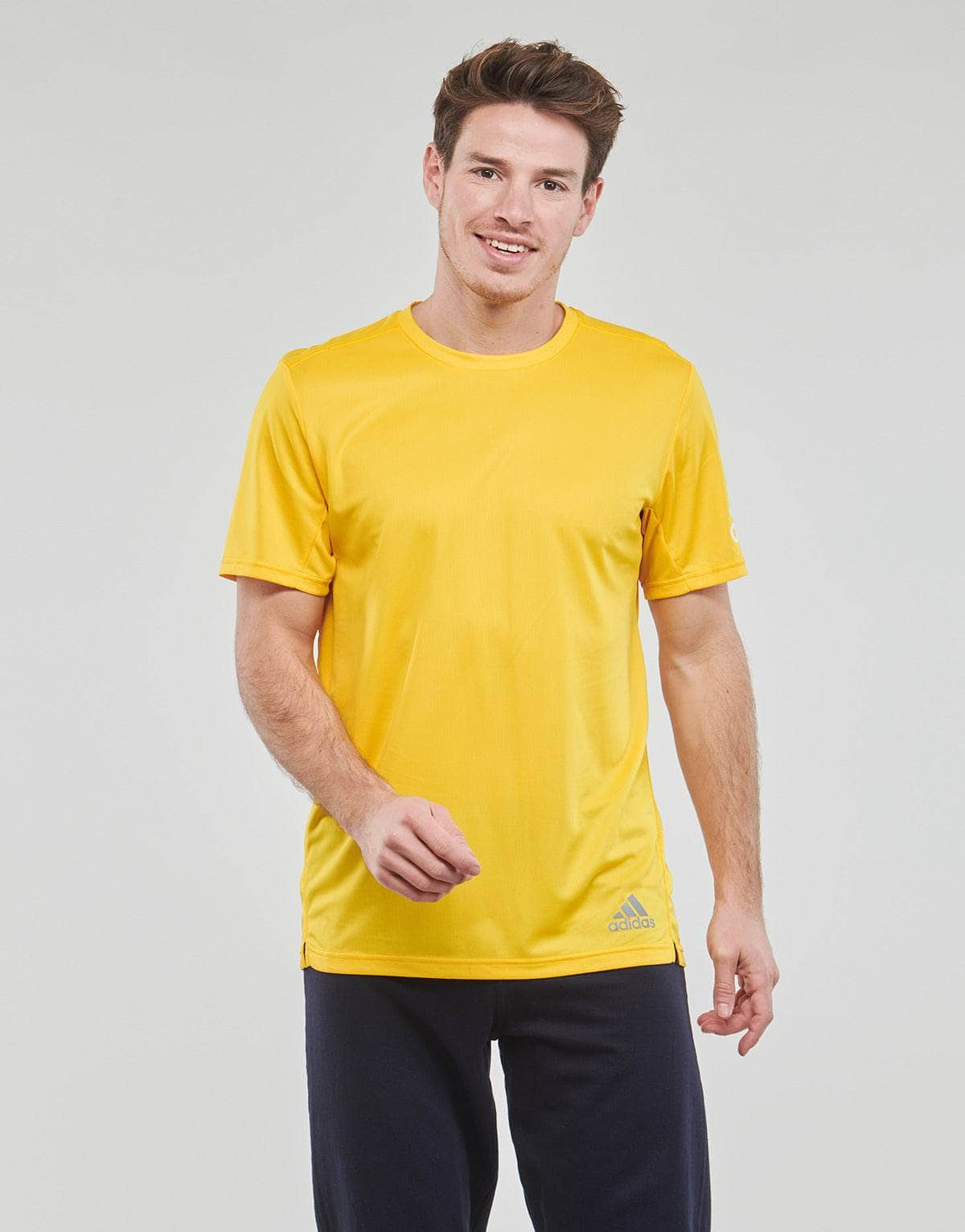 T-shirt Uomo adidas  RUN IT TEE M  Giallo