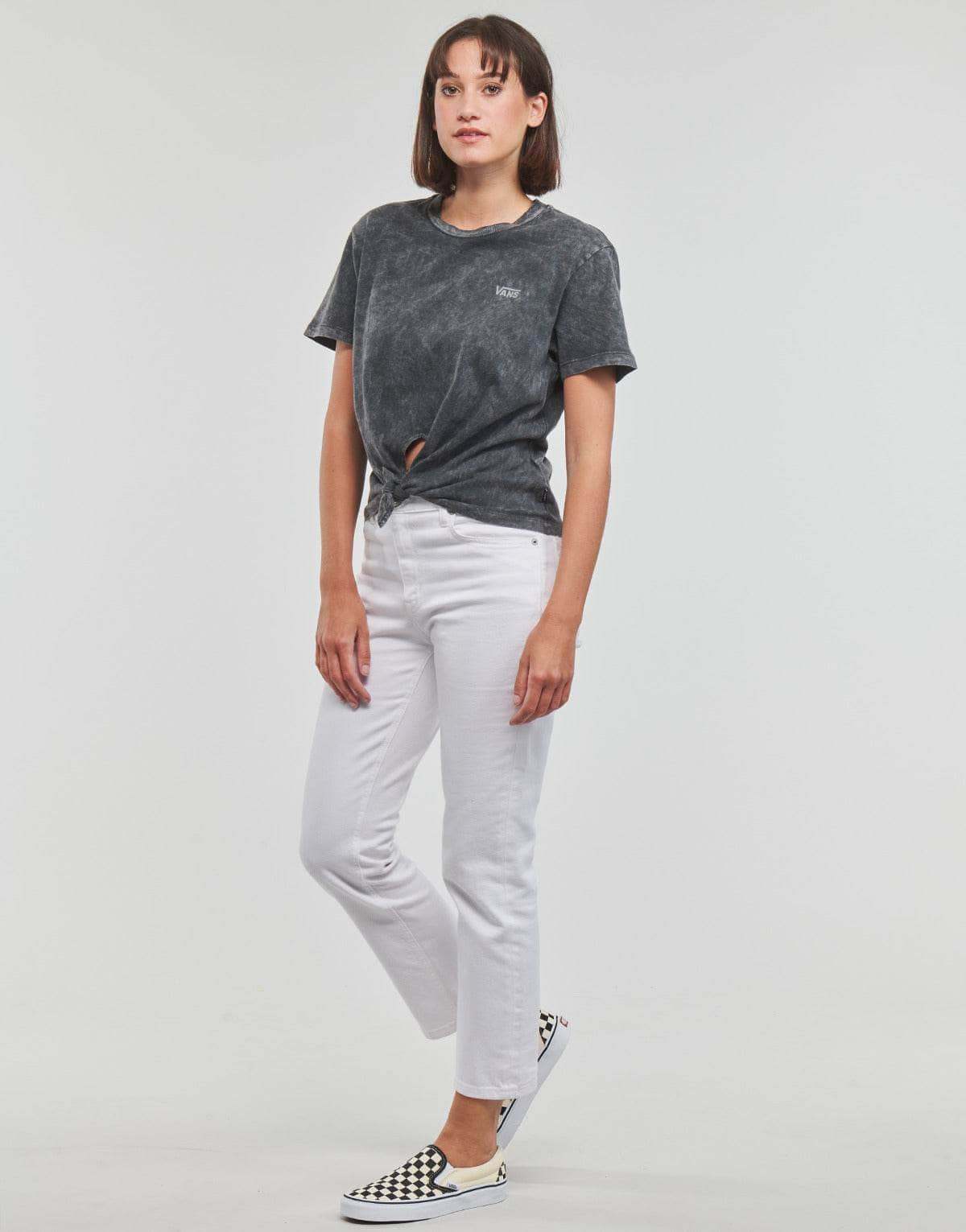 T-shirt Donna Vans  JUNIOR V WASH KNOT TEE  Nero