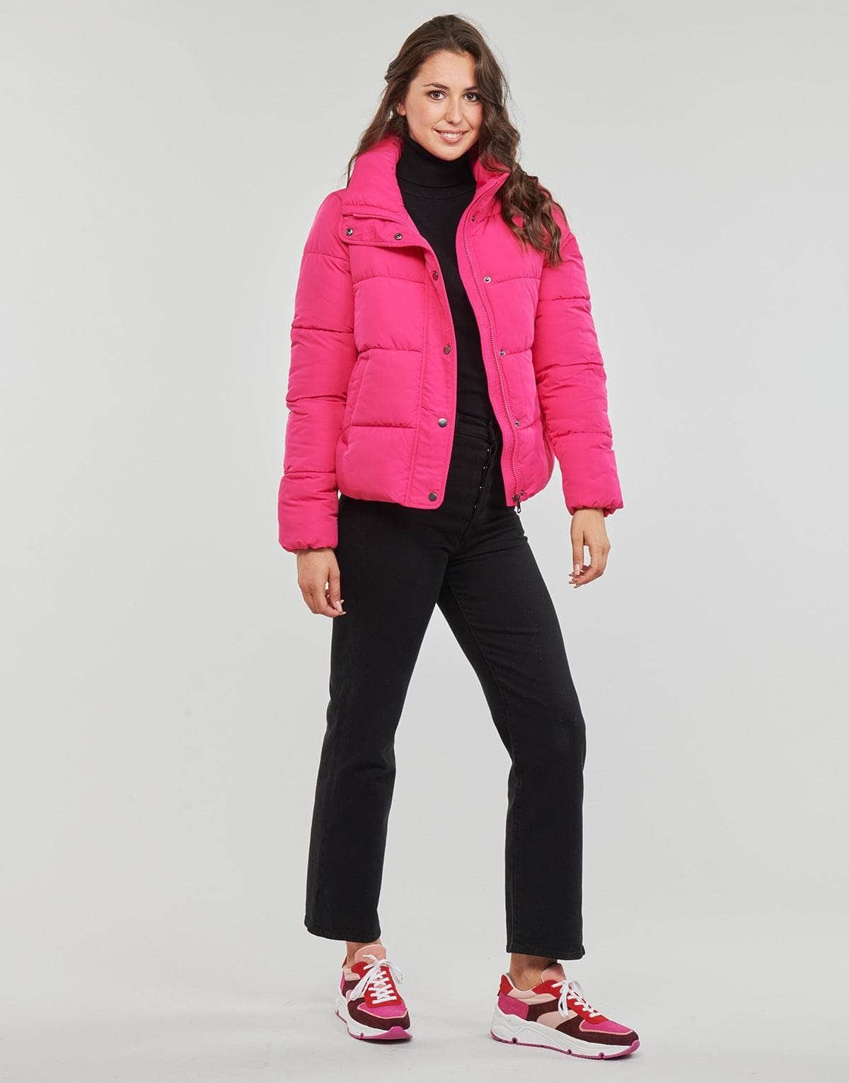 Piumino Donna Only  ONLNEWCOOL PUFFER JACKET CC OTW  Rosa