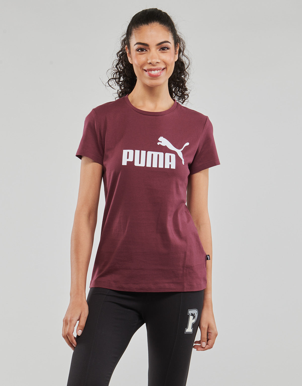 T-shirt Donna Puma  ESS LOGO TEE (S)  Viola