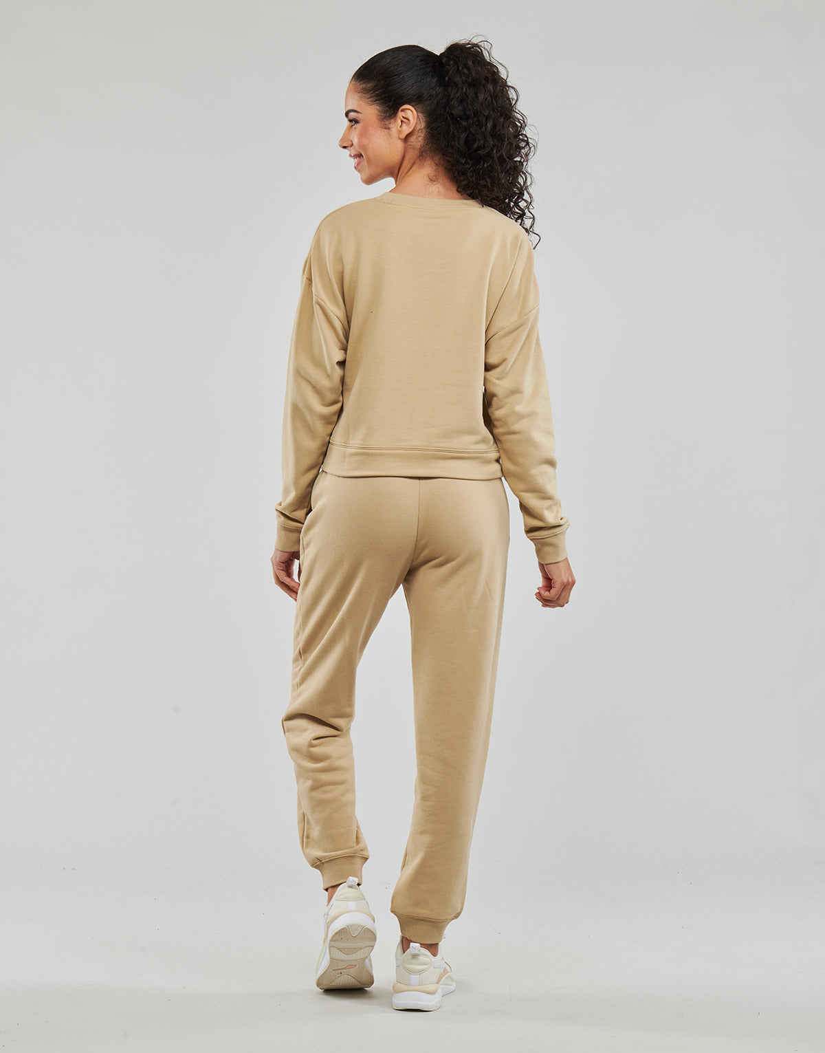 Tuta Donna Puma  LOUNGEWEAR SUIT TR  Beige