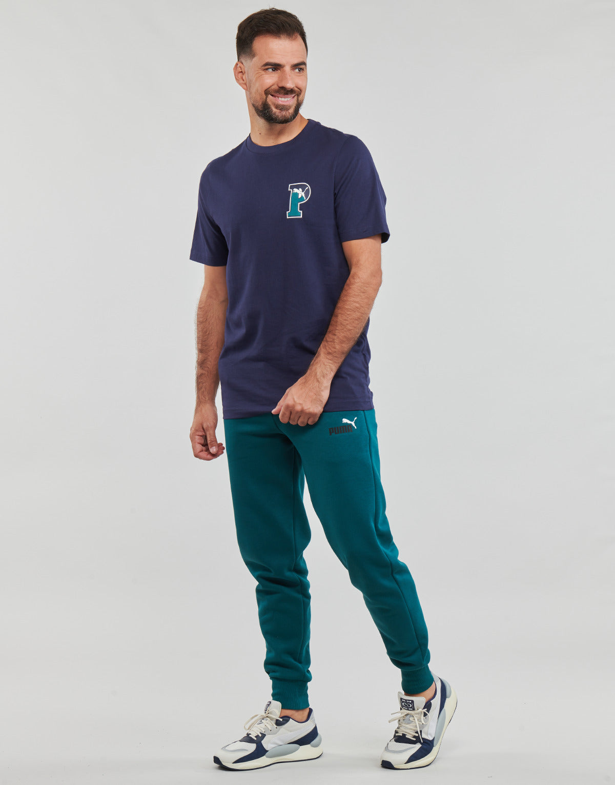 T-shirt Uomo Puma  PUMA SQUAD BADGE TEE  Marine