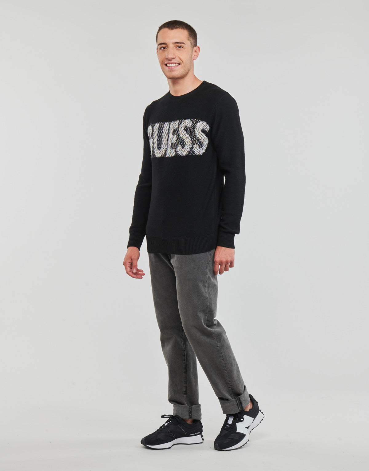 Maglione Uomo Guess  AMYAS LS CN SLOGAN SWEATER  Nero