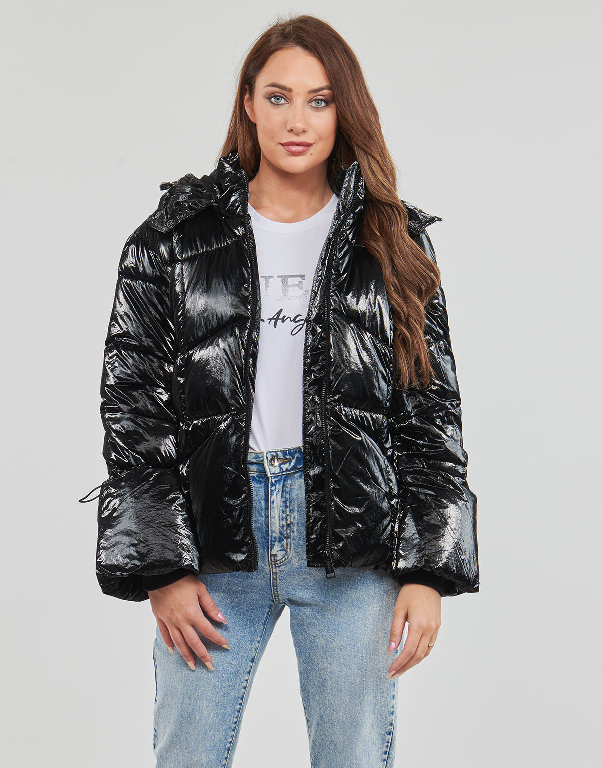 Piumino Donna Guess  PALOMA SHORT PUFFA JACKET  Nero