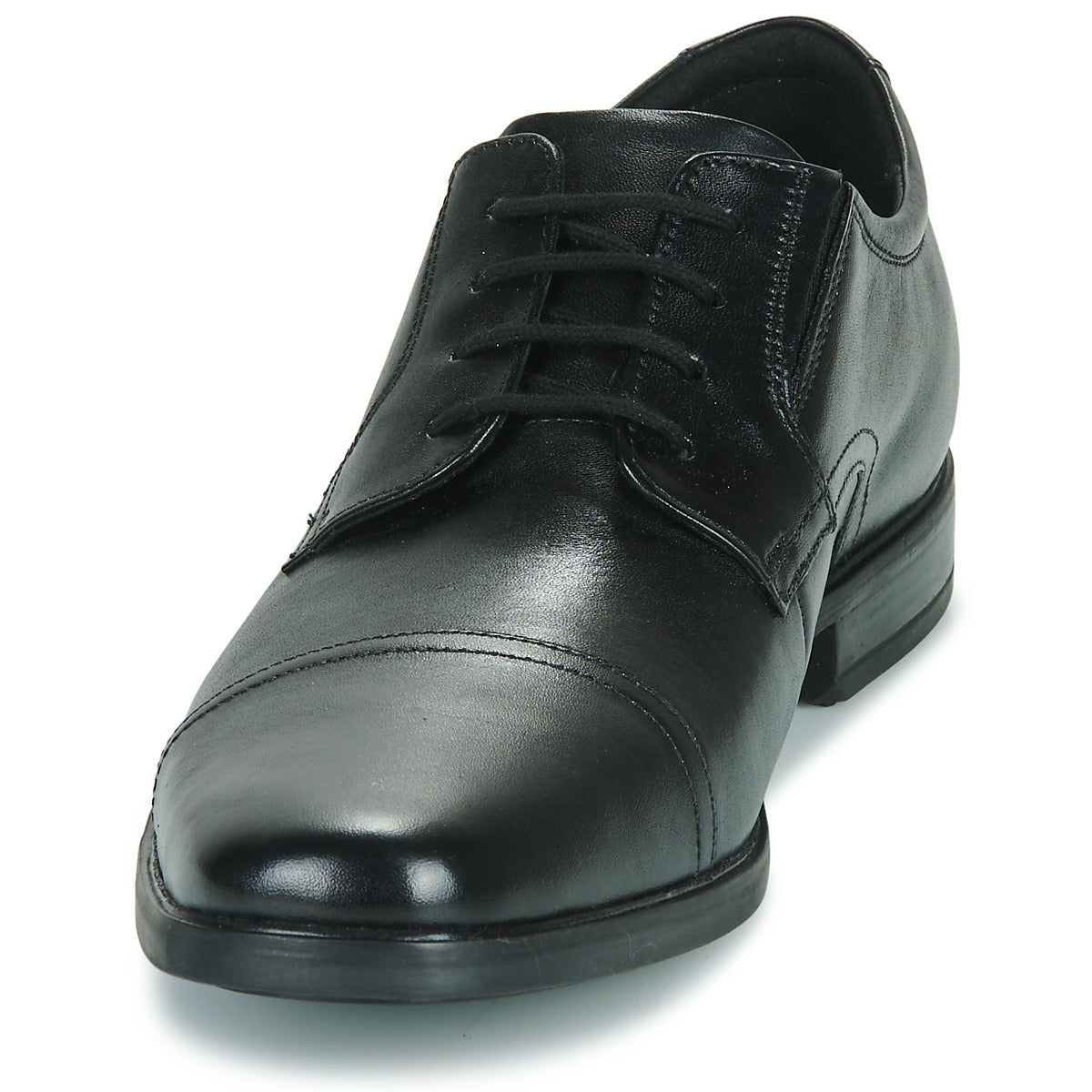 Scarpe Uomo Clarks  HOWARD CAP  Nero