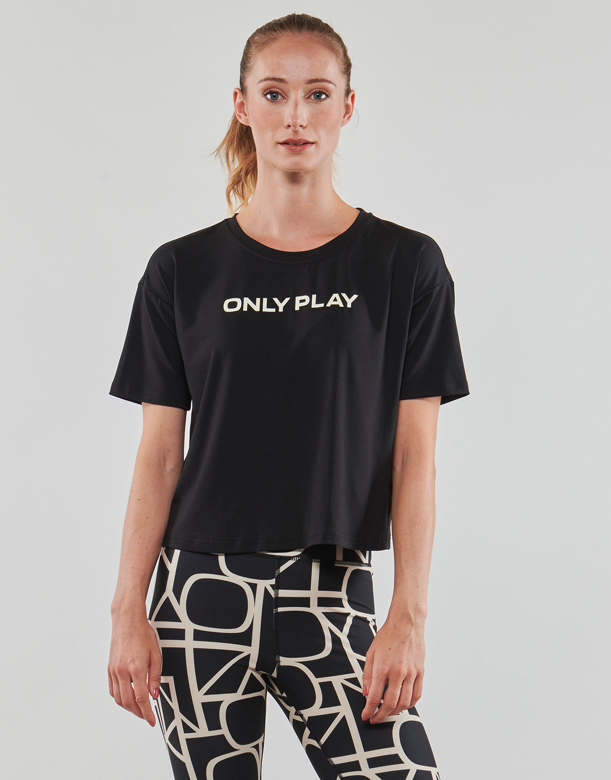 T-shirt Donna Only Play  ONPFONT LOGO SHORT SS TRAIN TEE  Nero