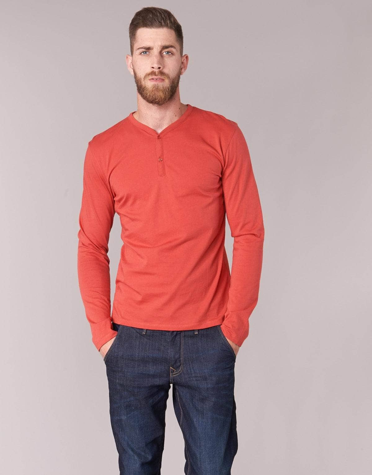 T-shirts a maniche lunghe Uomo BOTD  ETUNAMA  Rosso