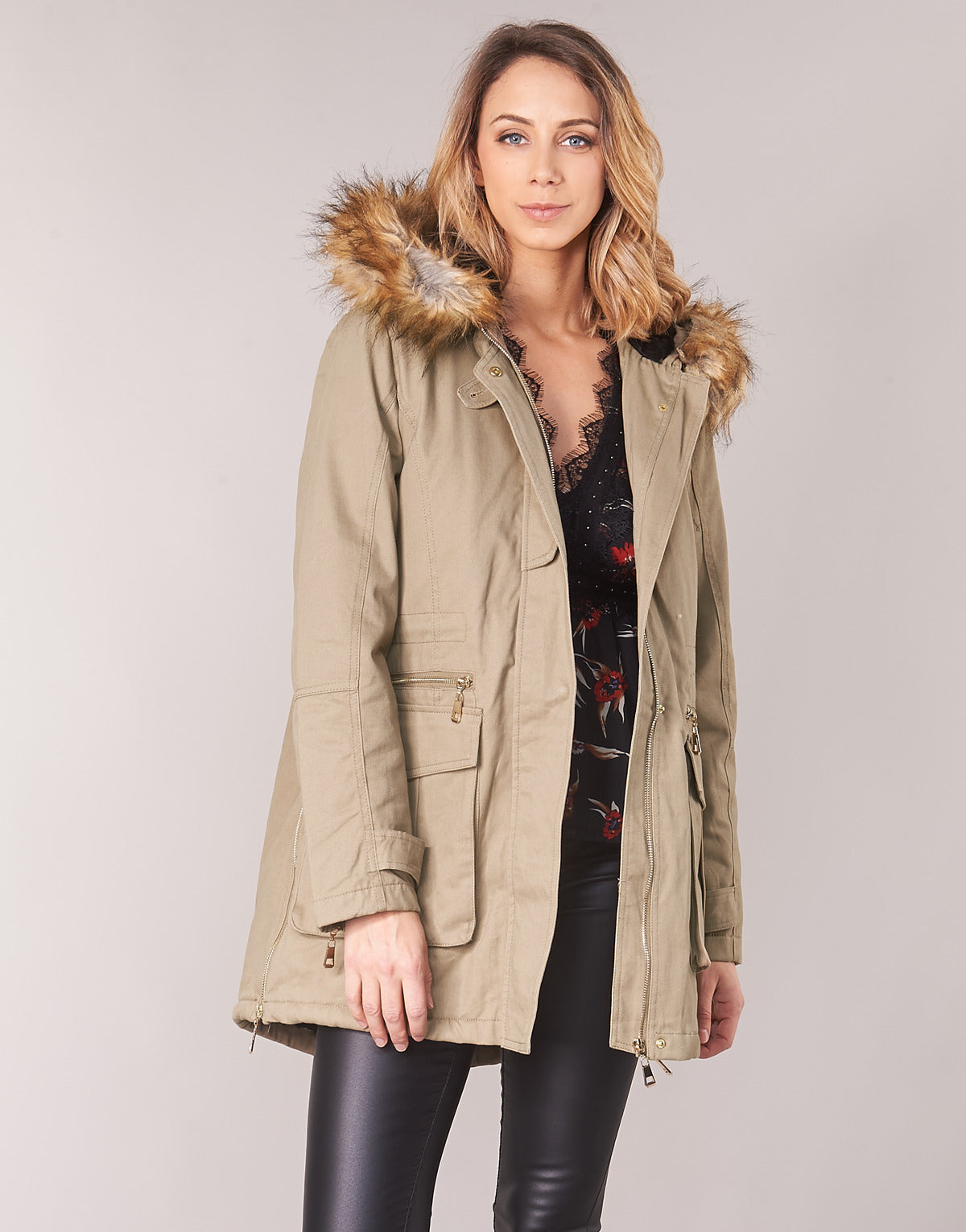 Parka Donna Moony Mood  GARNO  Beige